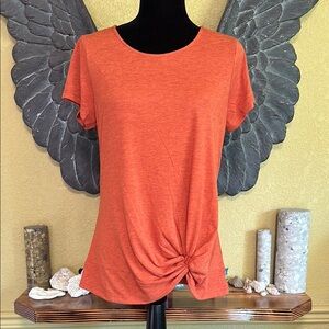 Ricki’s Knot-Front Top